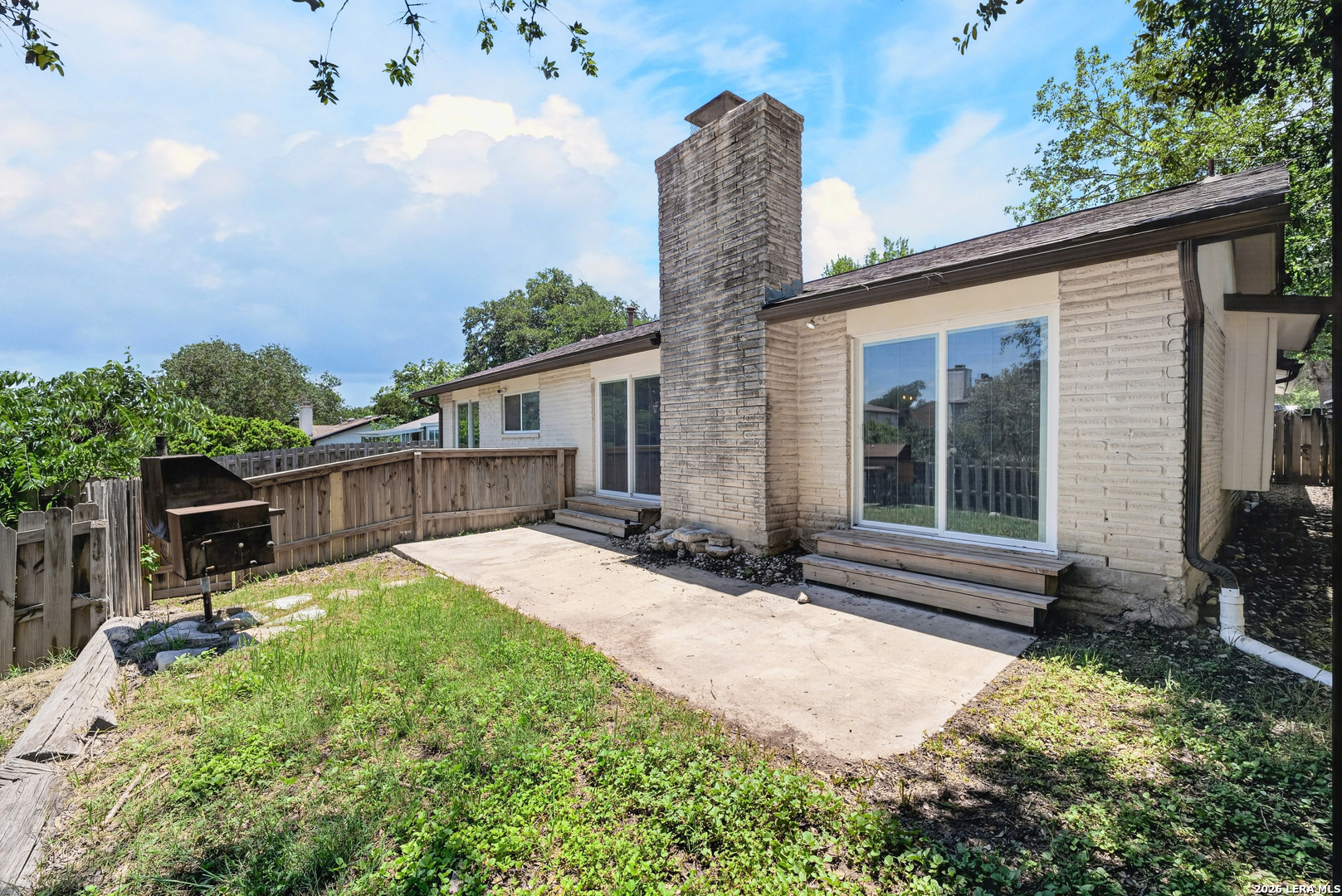546 Tumblebrook Universal City TX 78148