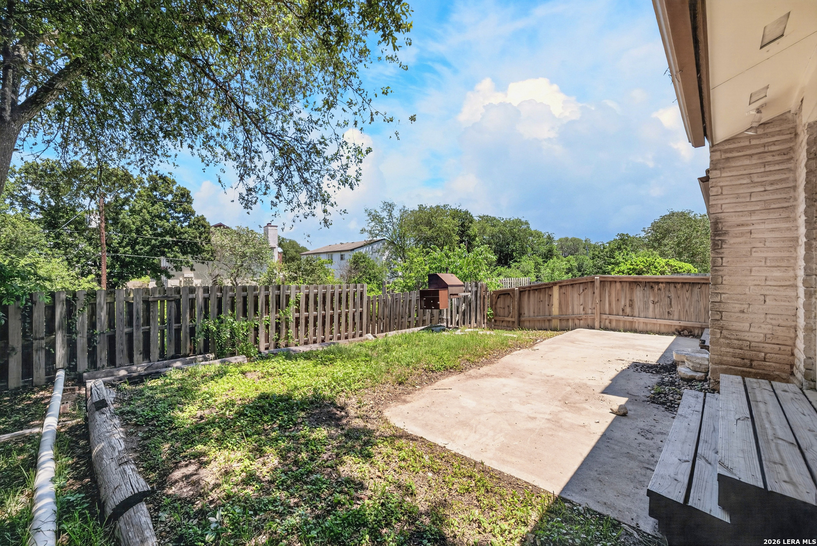 546 Tumblebrook Universal City TX 78148