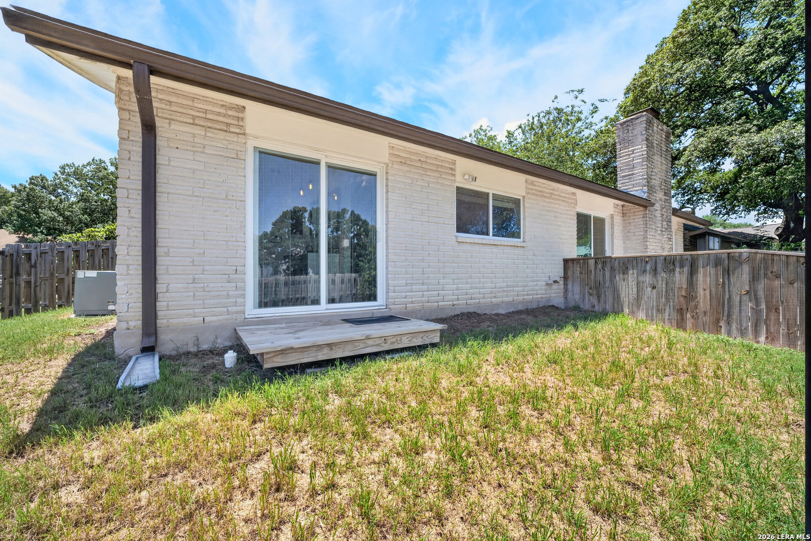 546 Tumblebrook Universal City TX 78148