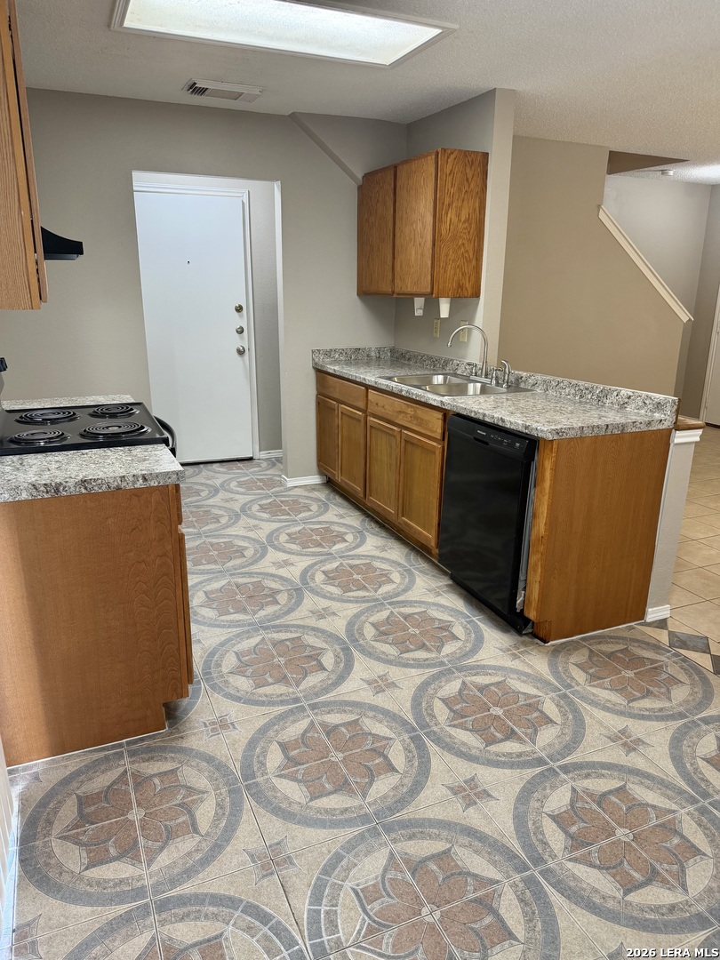 10158 Bastrop Creek San Antonio TX 78245