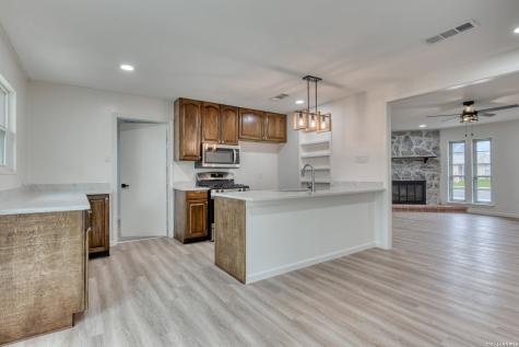 4930 Casa Espana San Antonio TX 78233