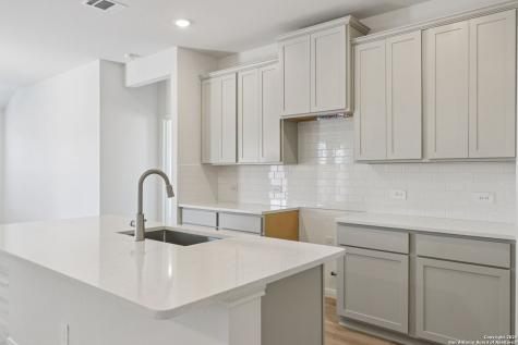 1321 Lydian Broom San Antonio TX 78245