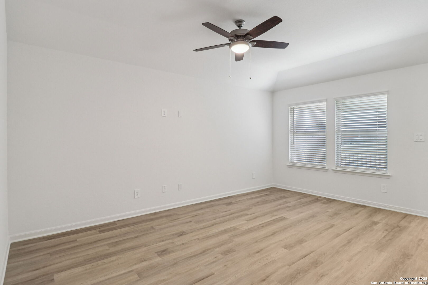 1321 Lydian Broom San Antonio TX 78245
