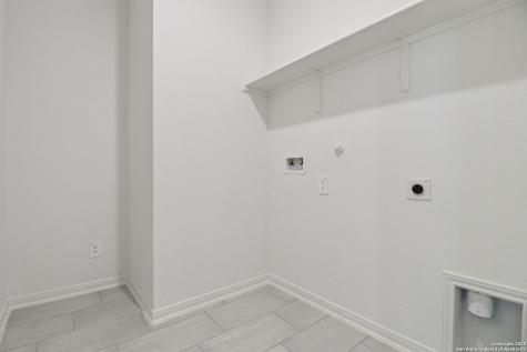 1321 Lydian Broom San Antonio TX 78245