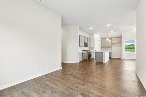 2137 Shepards Street Seguin TX 78155