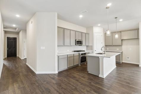 2137 Shepards Street Seguin TX 78155