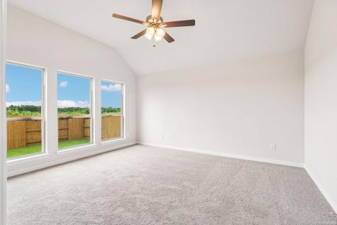 2137 Shepards Street Seguin TX 78155