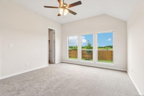 2137 Shepards Street Seguin TX 78155