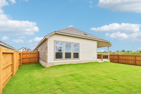 2137 Shepards Street Seguin TX 78155