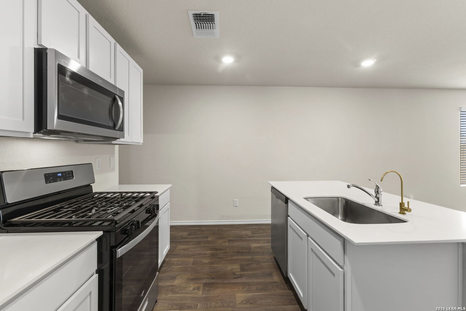 143 Pigeon Green San Antonio TX 78253