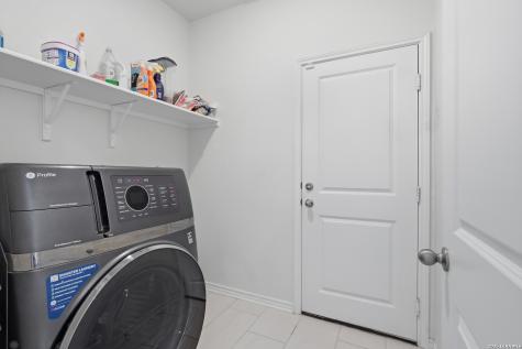 5942 Foster Bend San Antonio TX 78244