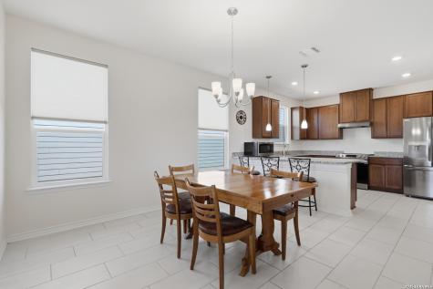 5942 Foster Bend San Antonio TX 78244