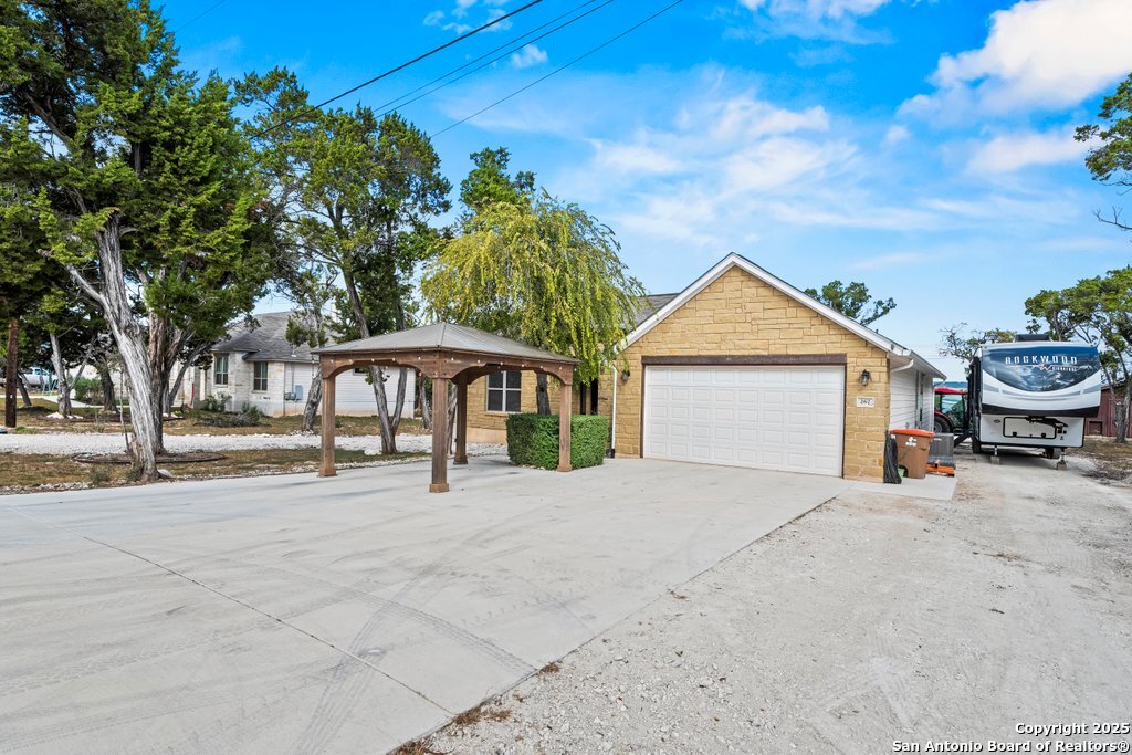267 Eagle Rock Spring Branch TX 78070