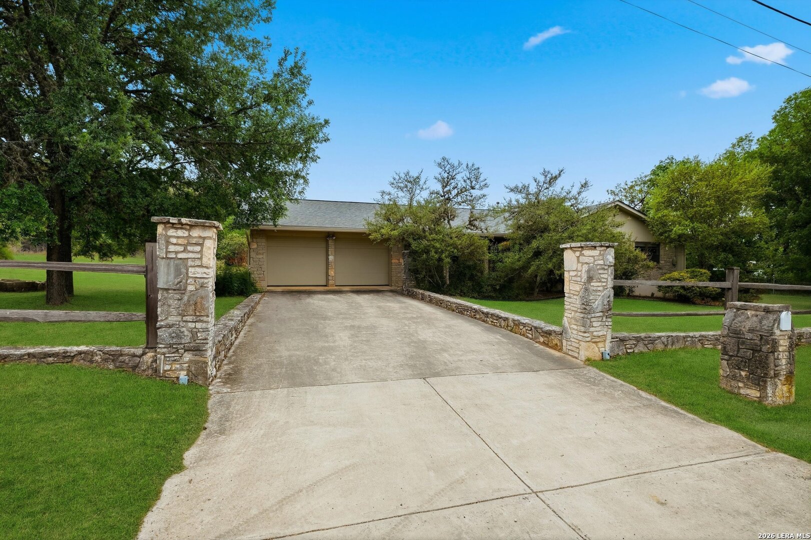 414 Schryver Street Boerne TX 78006