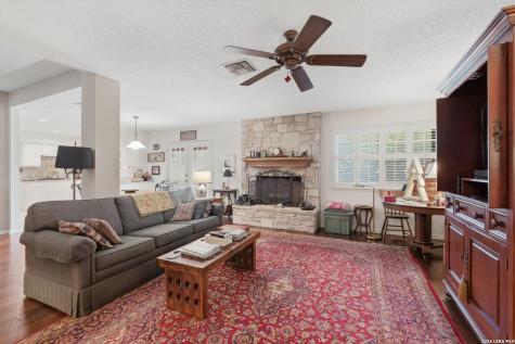 414 Schryver Street Boerne TX 78006