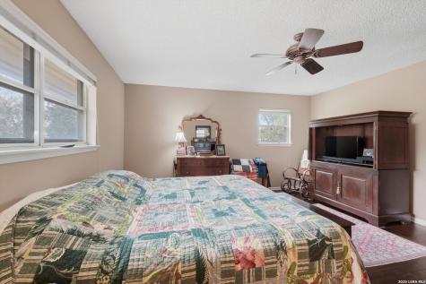 414 Schryver Street Boerne TX 78006