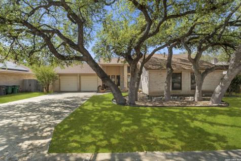 2422 Shadow Cliff Street San Antonio TX 78232