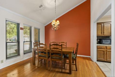2422 Shadow Cliff Street San Antonio TX 78232