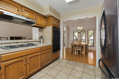 2422 Shadow Cliff Street San Antonio TX 78232
