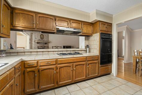 2422 Shadow Cliff Street San Antonio TX 78232