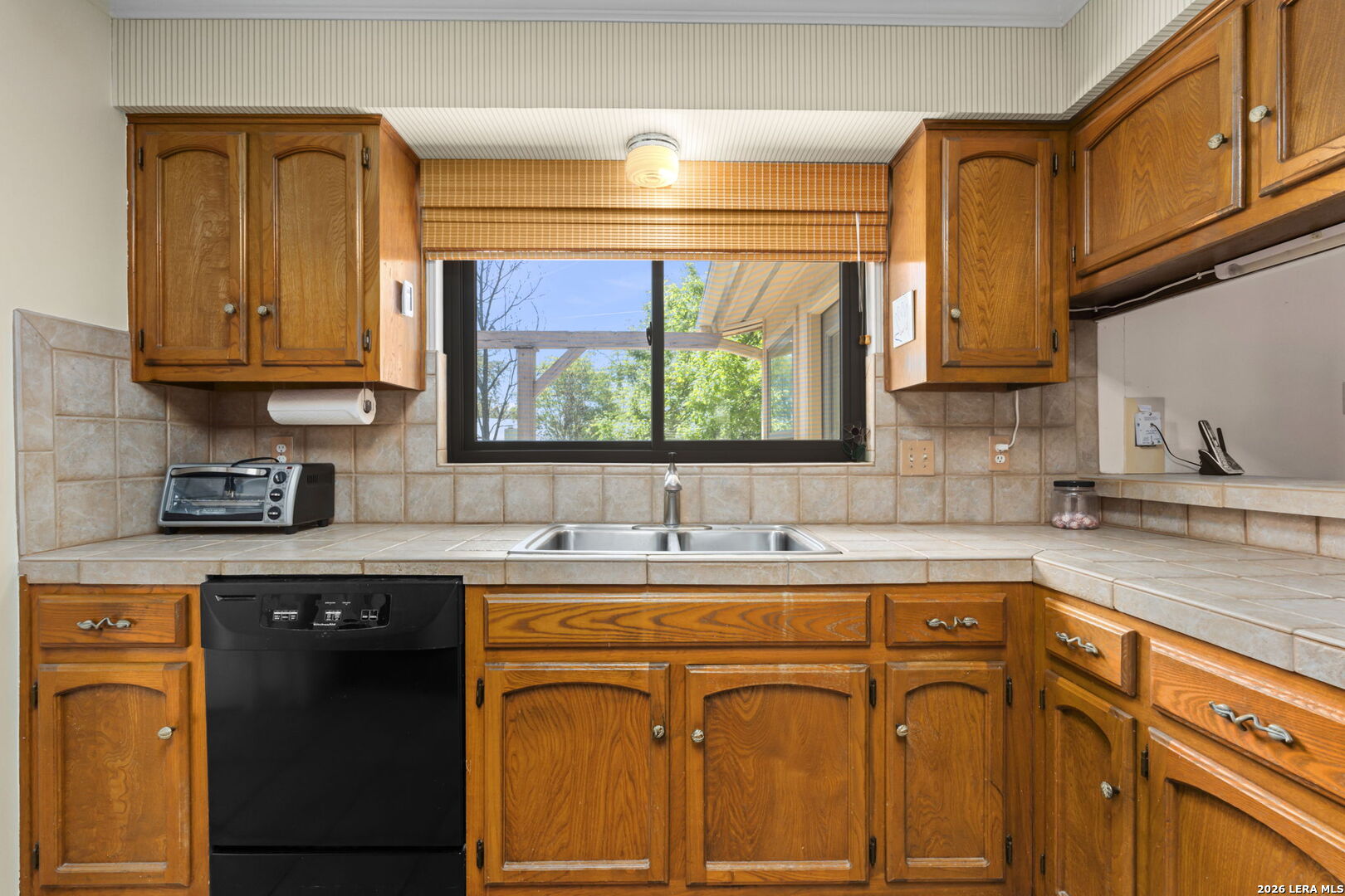 2422 Shadow Cliff Street San Antonio TX 78232
