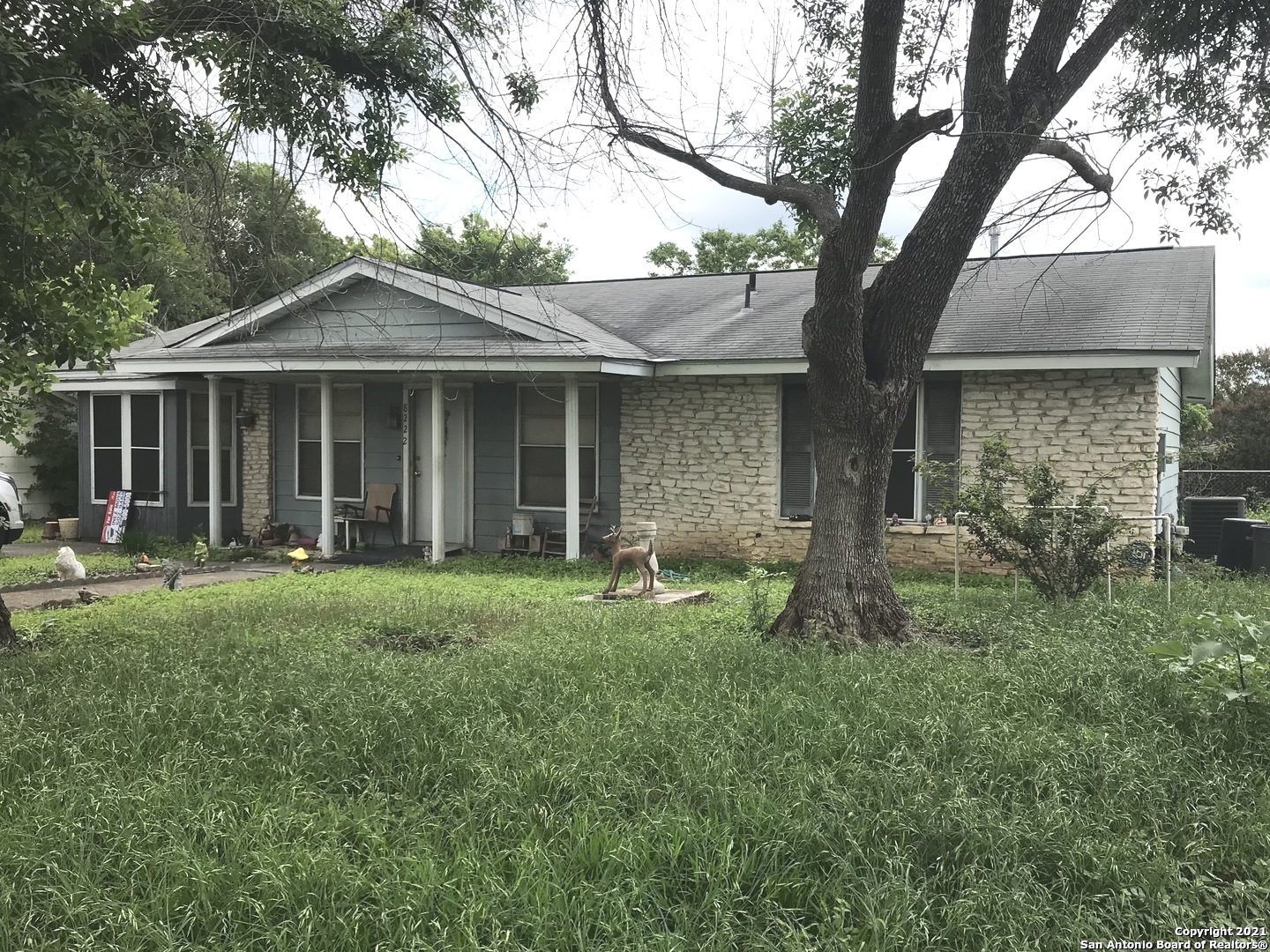 8222 Glen Boro San Antonio TX 78239