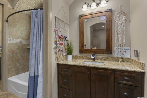 271 Copper Trace New Braunfels TX 78132