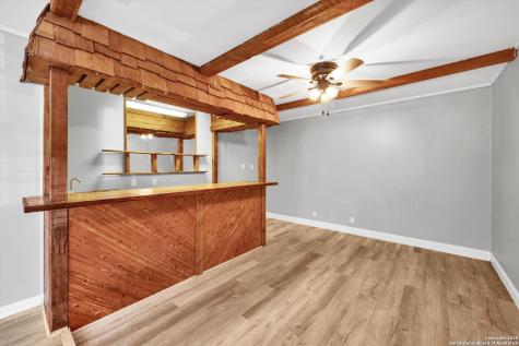 5202 Coral Mist Kirby TX 78219