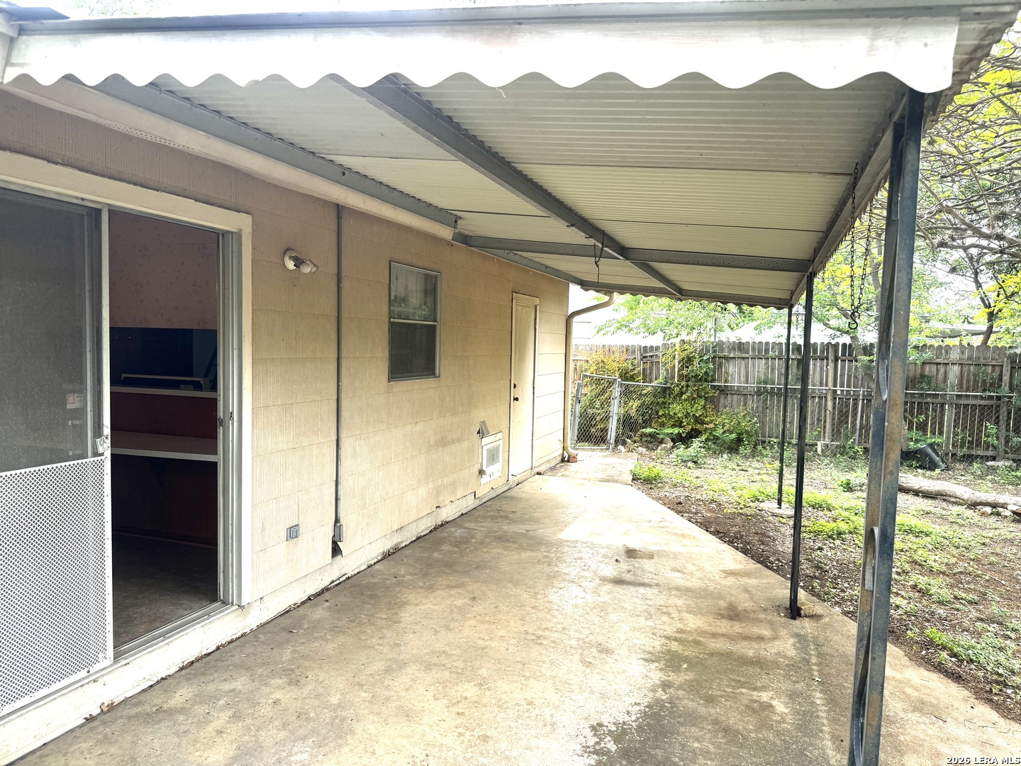 6327 Flint Rock San Antonio TX 78238