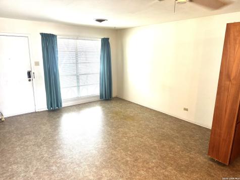 6327 Flint Rock San Antonio TX 78238