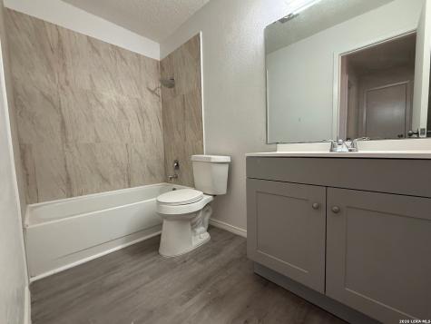 1318 Bayou Drive San Antonio TX 78245