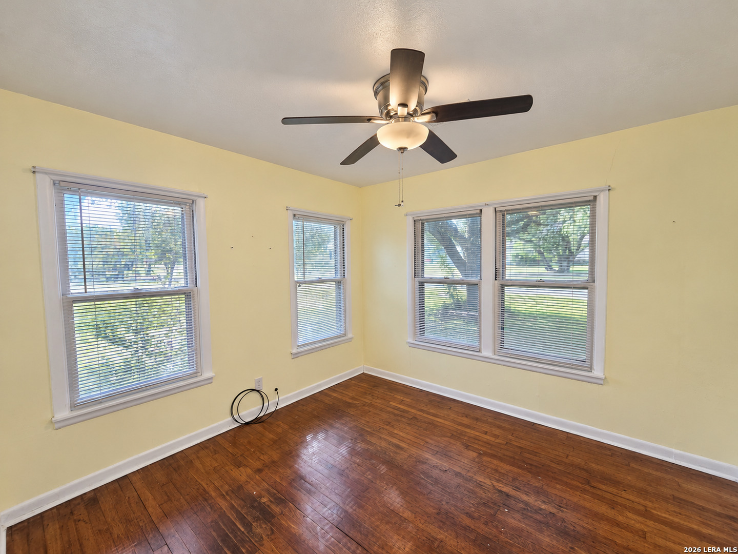 6948 Lark Haven San Antonio TX 78263