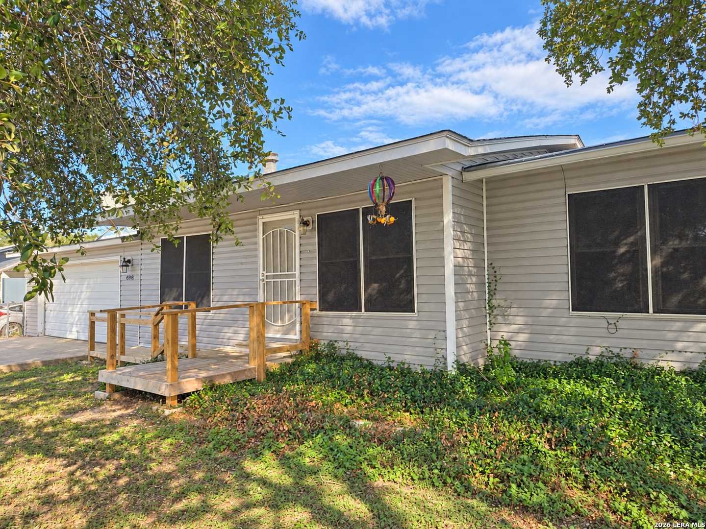 6948 Lark Haven San Antonio TX 78263