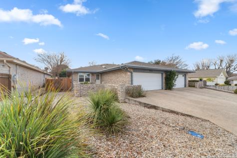 2505 Rogers Circle Kerrville TX 78028