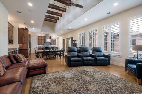 26003 Hootananny San Antonio TX 78260