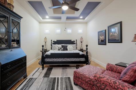 26003 Hootananny San Antonio TX 78260