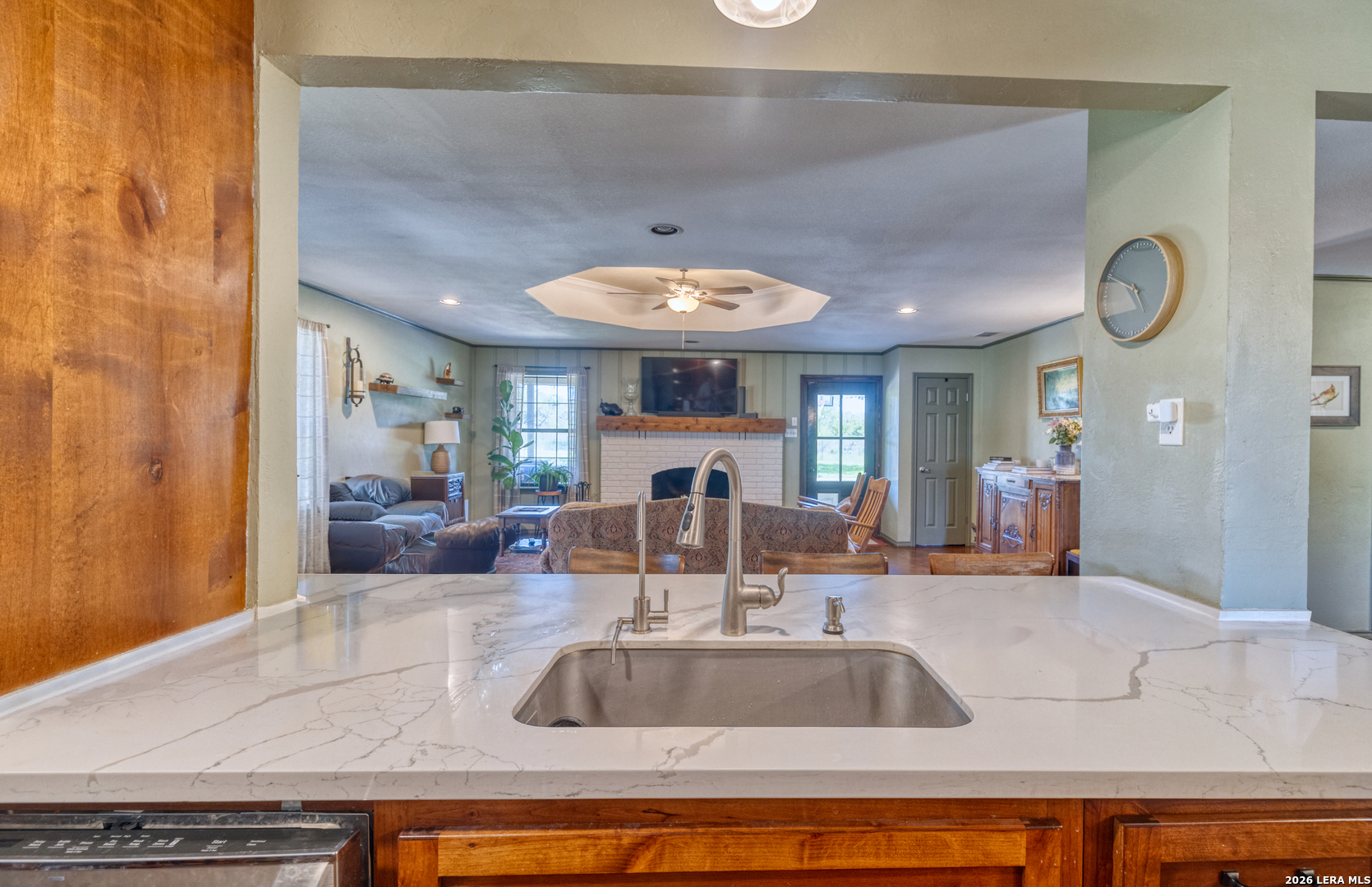335 Sunset Ridge Uvalde TX 78801