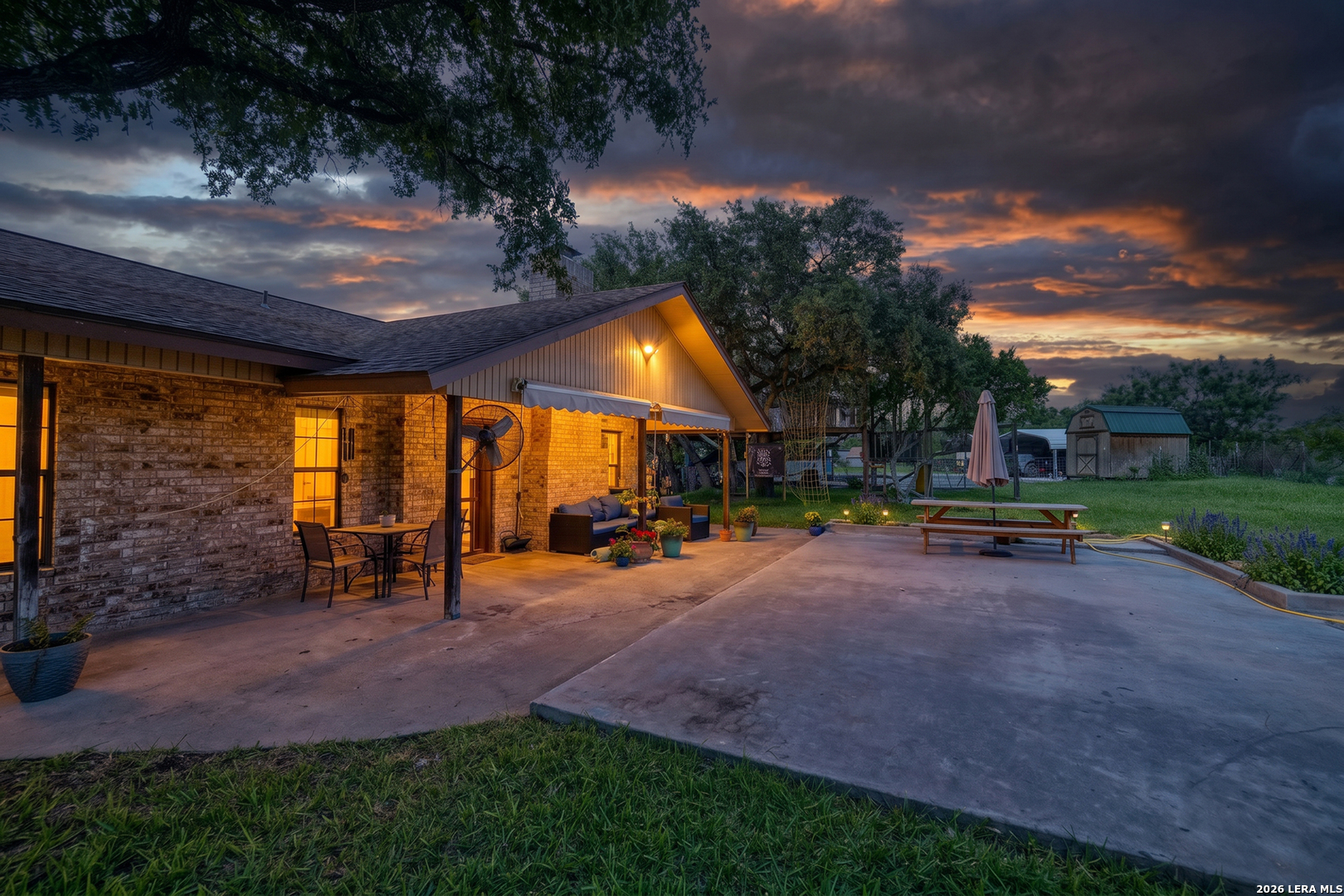 335 Sunset Ridge Uvalde TX 78801