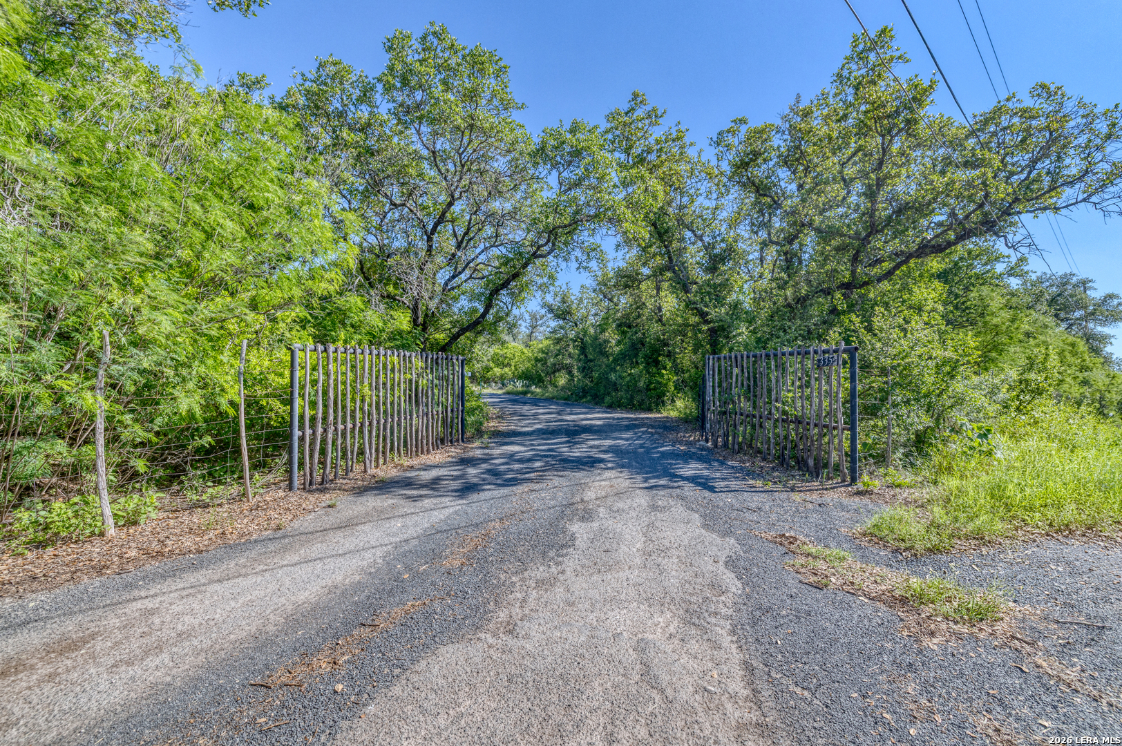 335 Sunset Ridge Uvalde TX 78801