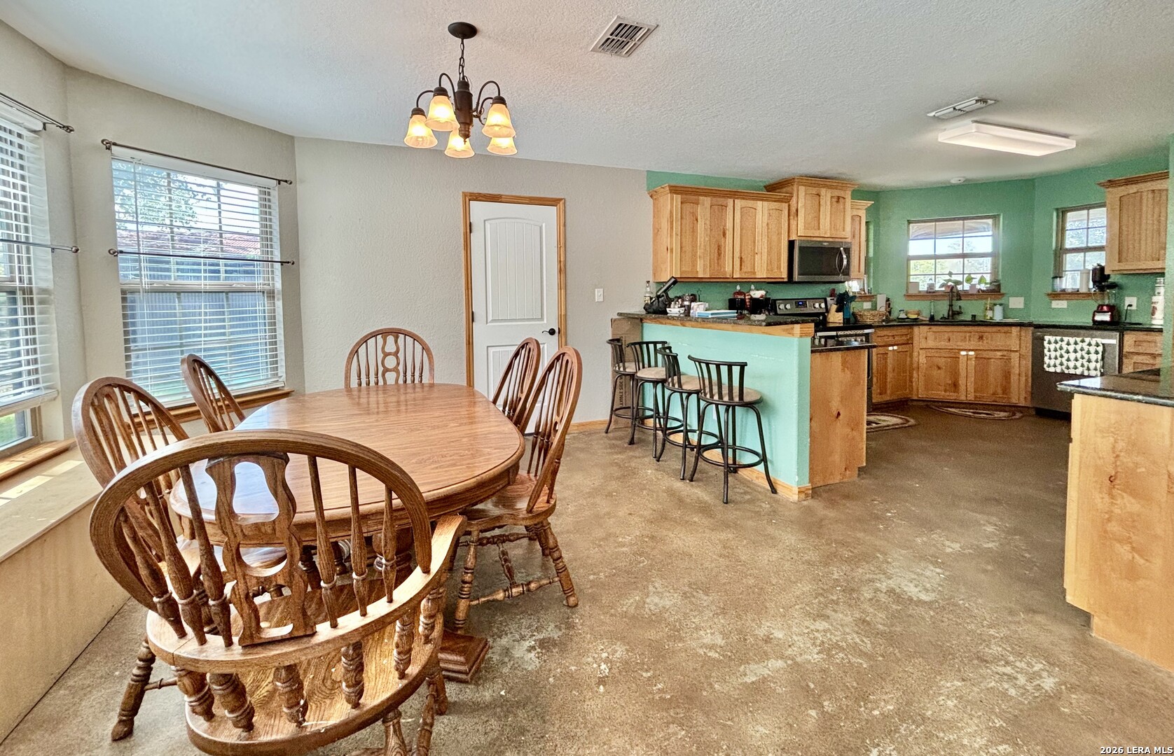 128 Dunning Gonzales TX 78629