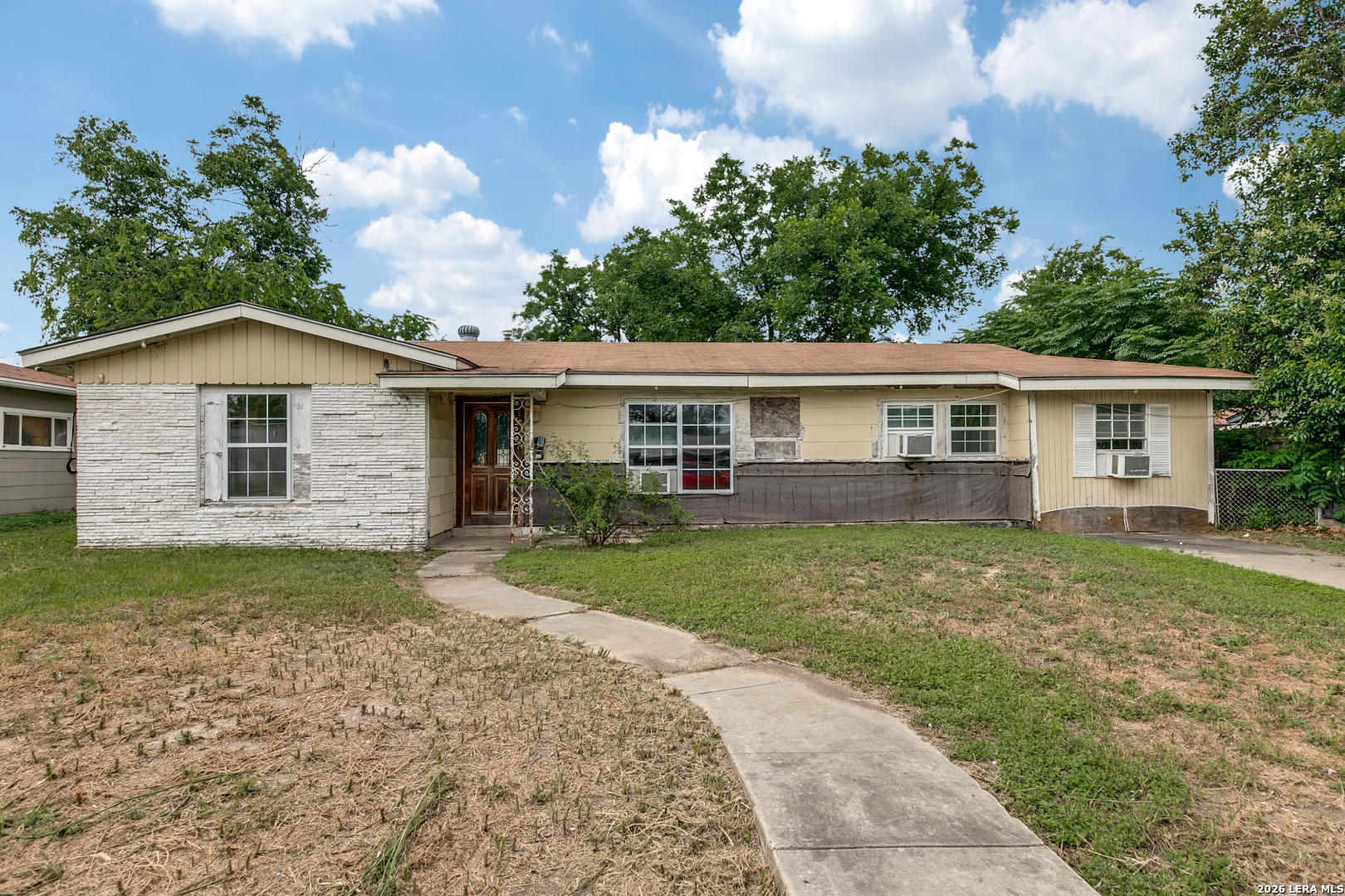 518 Hillwood San Antonio TX 78213