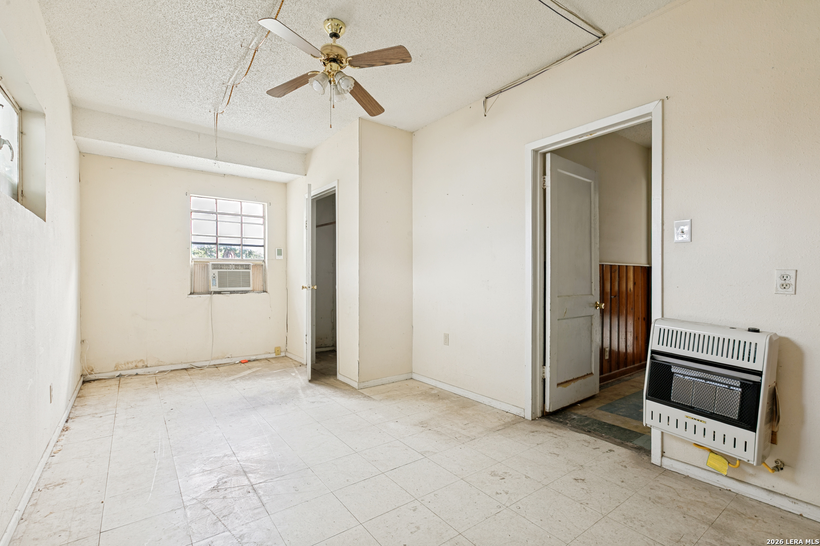 518 Hillwood San Antonio TX 78213