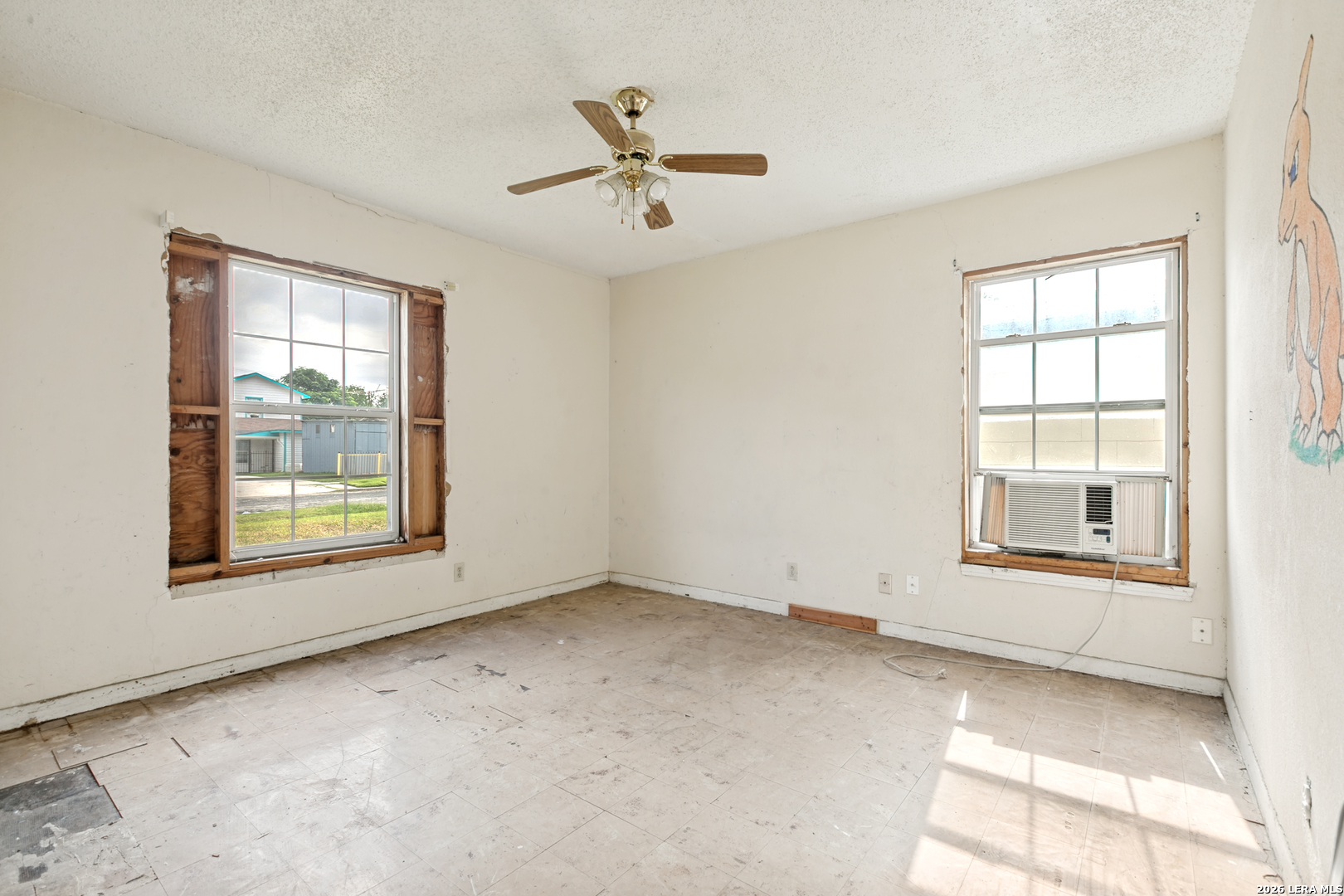 518 Hillwood San Antonio TX 78213