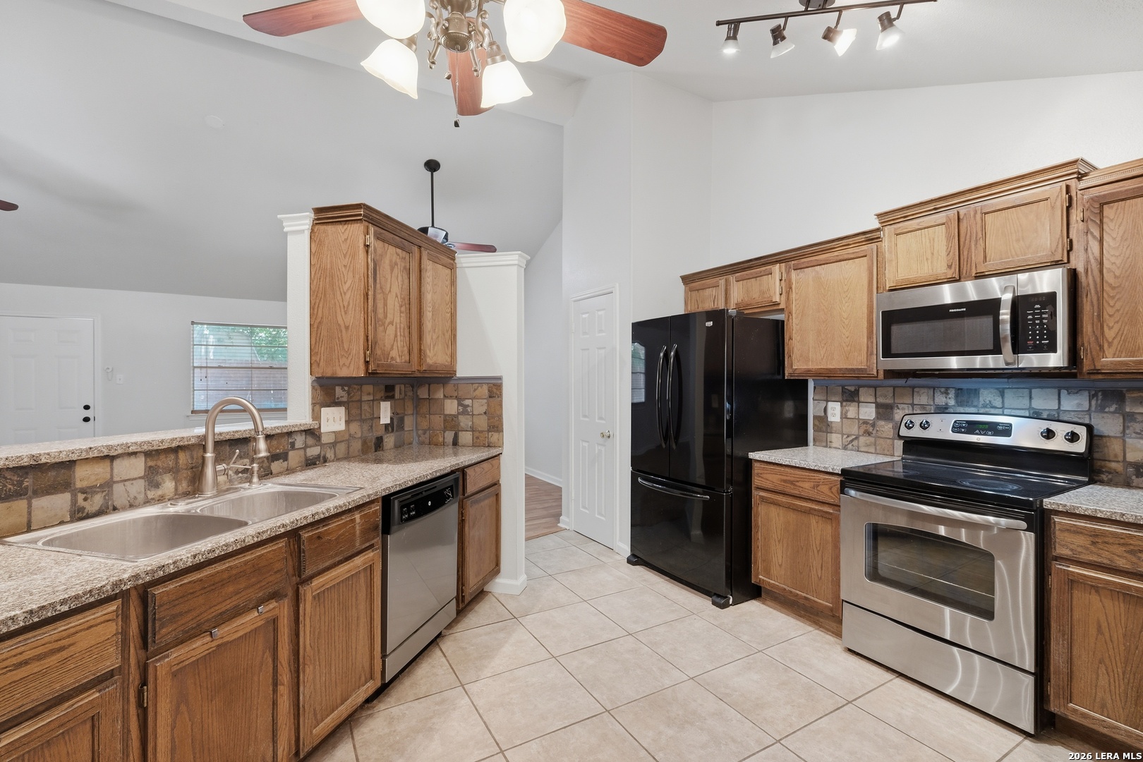 6312 Shady Green San Antonio TX 78250