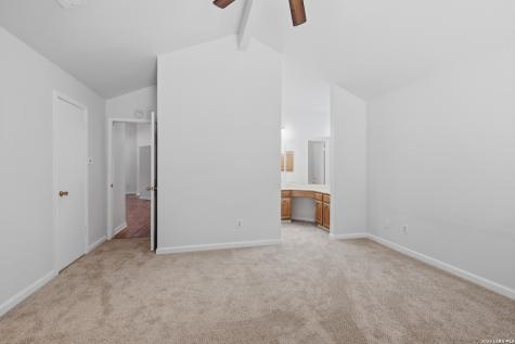 6312 Shady Green San Antonio TX 78250