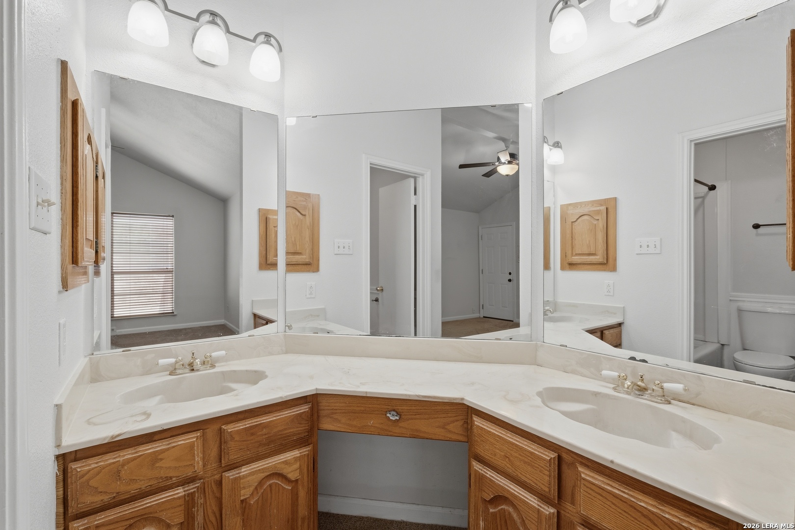 6312 Shady Green San Antonio TX 78250