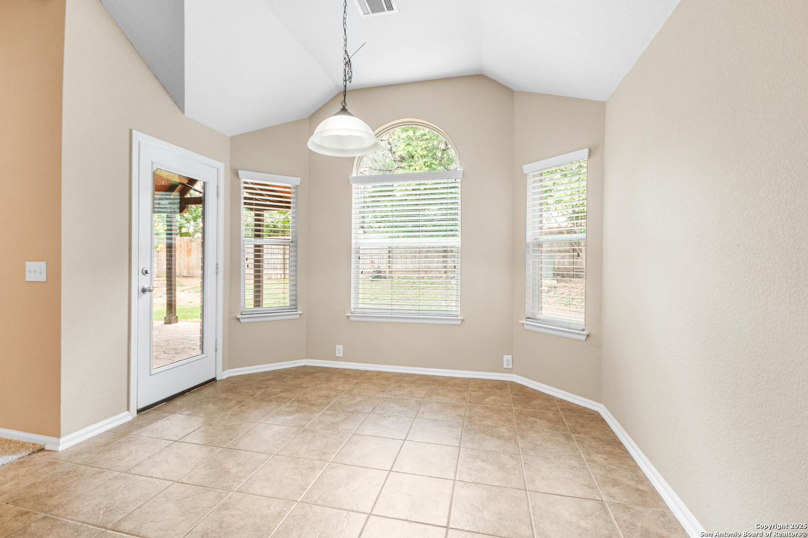 4722 Ranchers Ridge San Antonio TX 78251