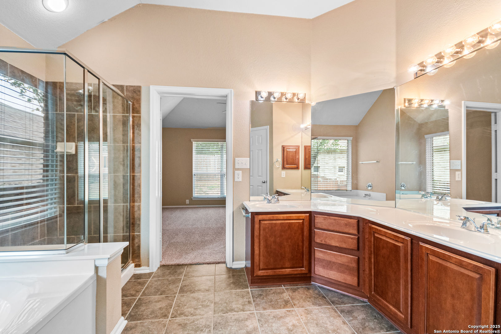 4722 Ranchers Ridge San Antonio TX 78251