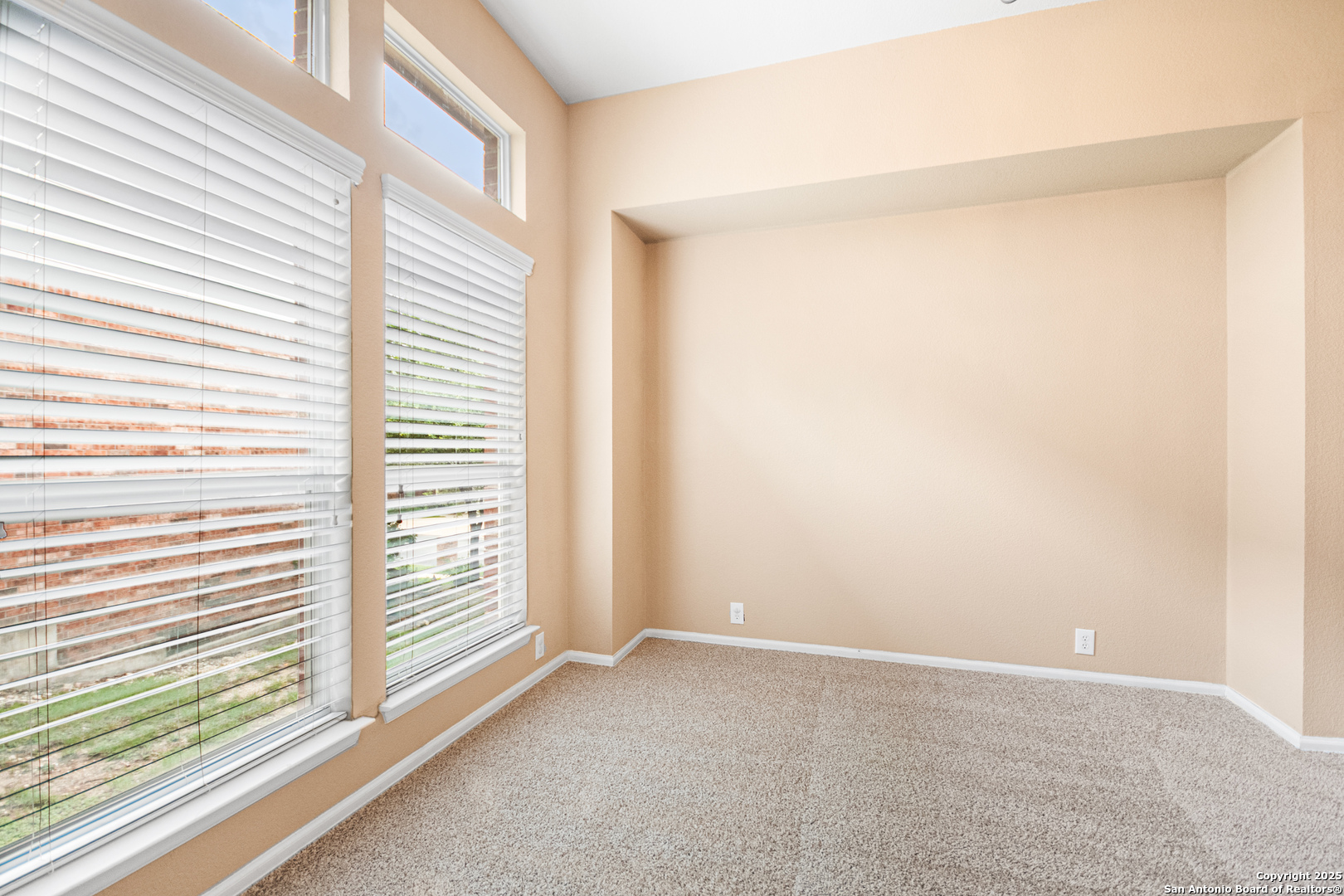 4722 Ranchers Ridge San Antonio TX 78251