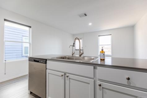 7606 Chancery Gate San Antonio TX 78253